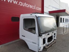 Cabina Corta-baja Mercedes Atego 1523 - 2