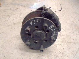 Punta del.Izq. Nissan Cabstar 100.35 - 1