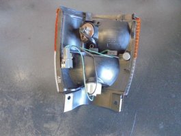 Piloto intermitente del. Izq. Nissan Cabstar 110.35 - 3