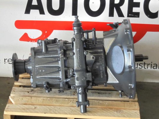 Caja cambios V 4106 A Volvo FL6 FL615