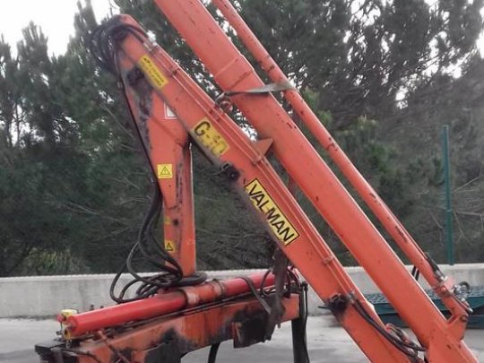 Grúa de autocarga Ebro L 35