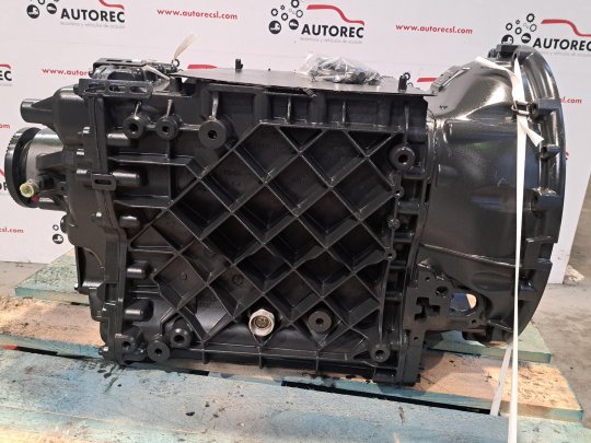 Caja cambios AT 2412 E Renault D WIDE 280