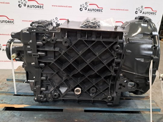 Caja cambios AT 2412 E Renault D WIDE 250