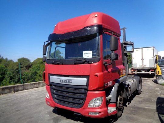 Tractora Daf CF 440  - 1