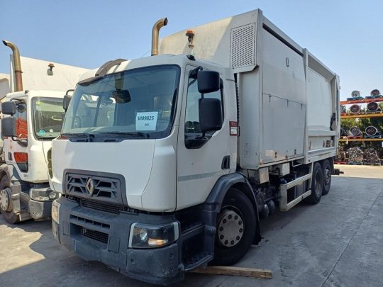 Camion d'ordures Renault D 26 WIDE 320  - 1