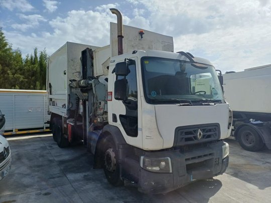Camion d'ordures Renault D 26 WIDE 320  - 1