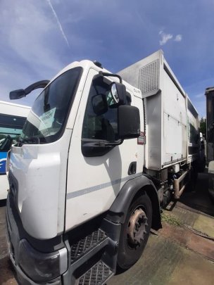 Camion d'ordures Renault D 26 WIDE 320  - 1