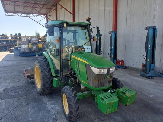 Tractor agrícola John Deere  - 1