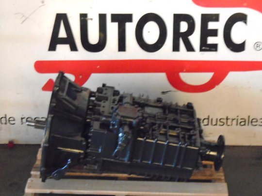 Caja cambios 6 S 850 Nissan Atleon 210  - 1